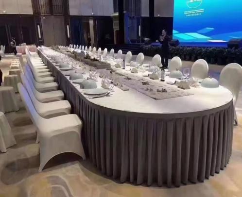 宴会桌布+椅套